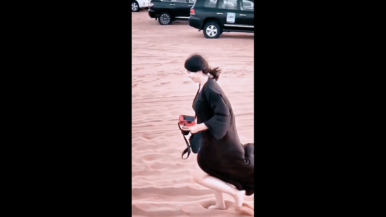 When my friend and I see a beautiful girl🐸