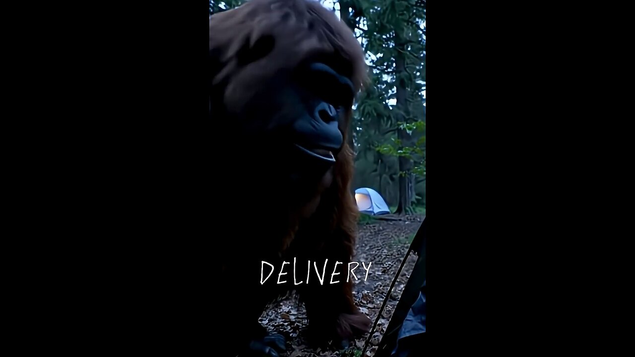 Bigfoot surprise tourists