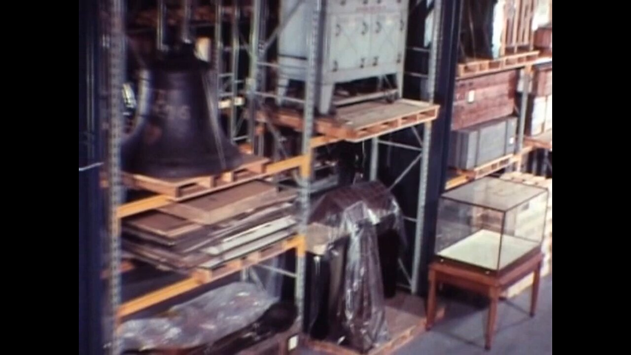 Lock Up Light Up 1977