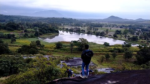 We Hiked One of Sri Lanka's Highest Mountains 🏞️ | 3 Days • 3000ft • 10KM Adventure!