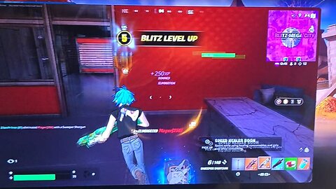 Fortnite Blitz Royale with the Gorillas.
