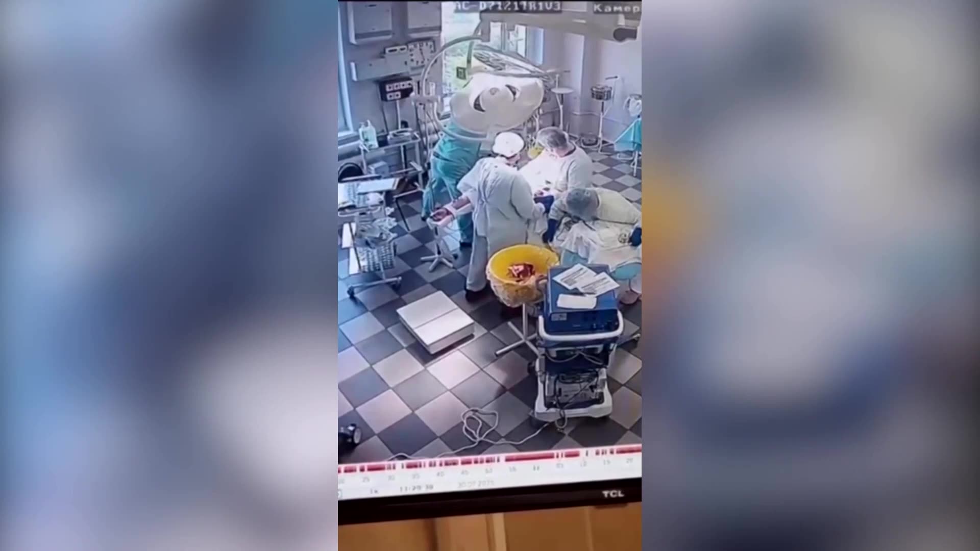 Medics continue surgery during powerful earthquake in Russia