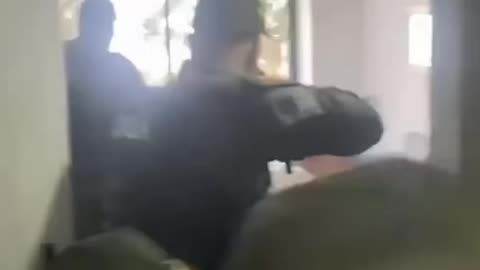Drug Lord Leaps to His Death to Avoid Columbian Police