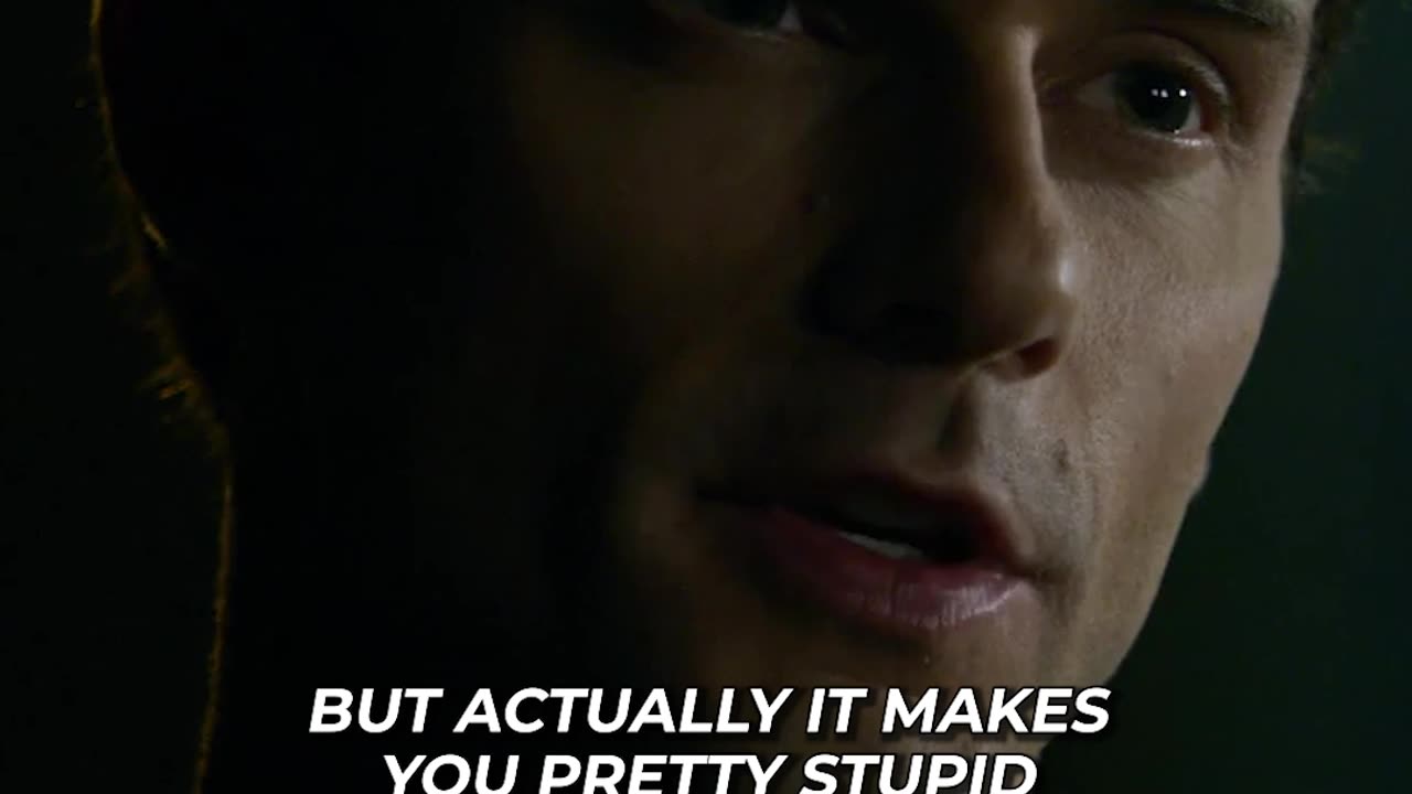 Ric KILLS Logan Fell | The Vampire Diaries | ShowTime Clips