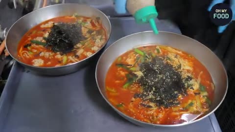 This Hot Noodle Topped With THIS Went Viral?! Gangwon’s Legendary Noodle Shop