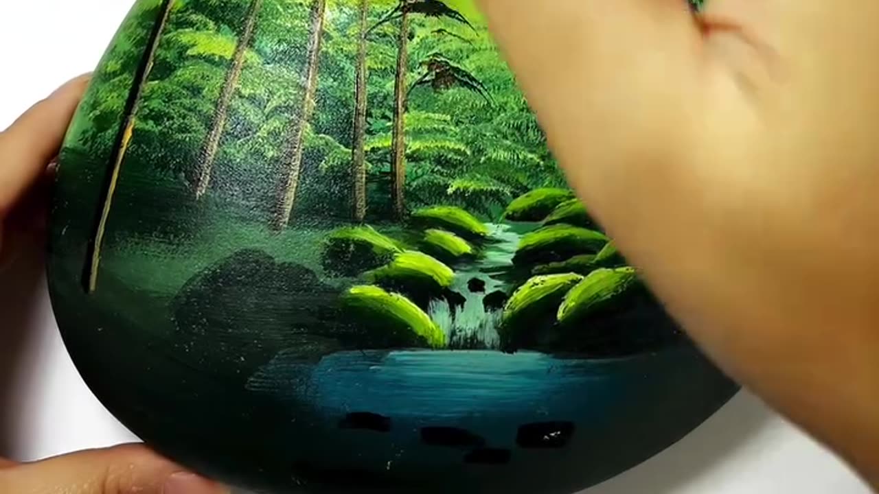 Wonderful rock painting @maraswelt