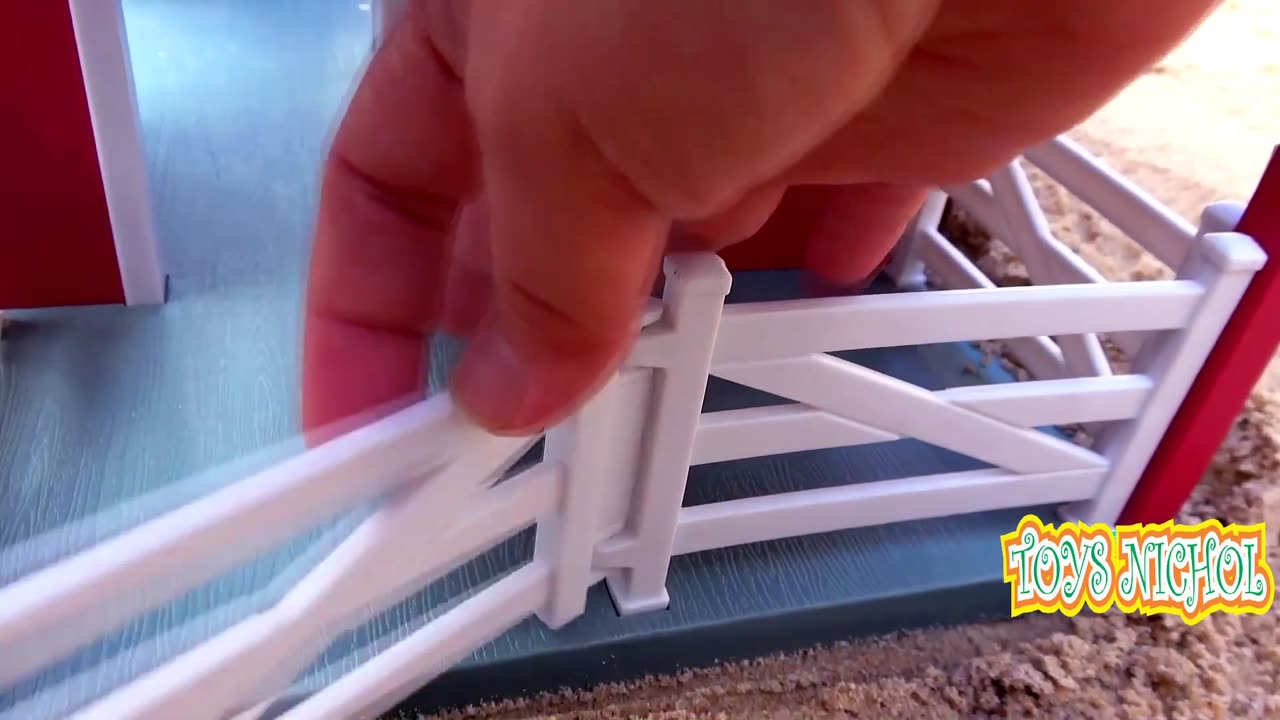 Make Cage on Sand to Make it Easier to Clean the Dirt