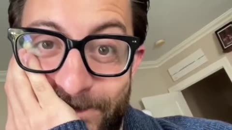 Same energy, Drew 😂 That creepy morgue guy vibe is just too real. @drewbarrymore gets it!