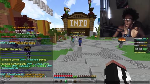 Playing Pot Pvp And Ranked Bedwars (PheanxHebrewLive Ep.18)