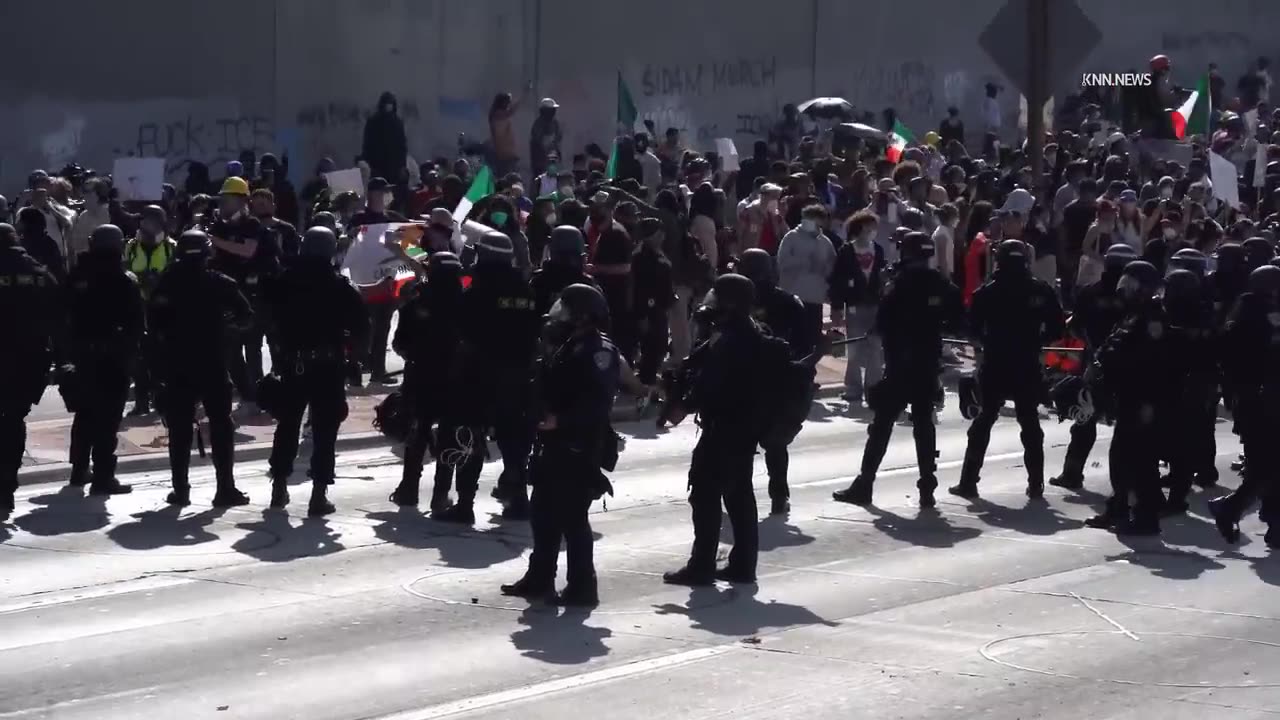 Protesters Against ICE Take Over L.A. Freeway, Clash With Law Enforcement