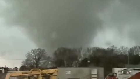 Tornado hitting Taylorsville, MS March 15, 2025