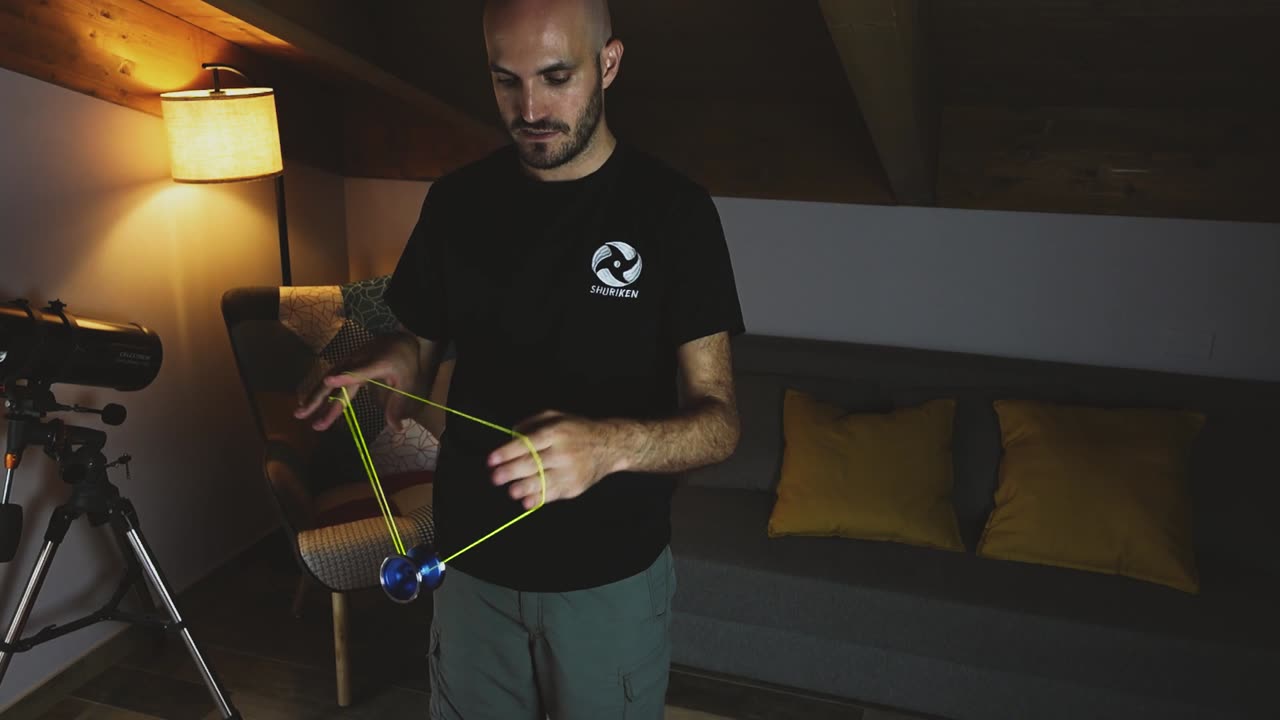 EASY PEASY - Beginner yoyo combo tutorial
