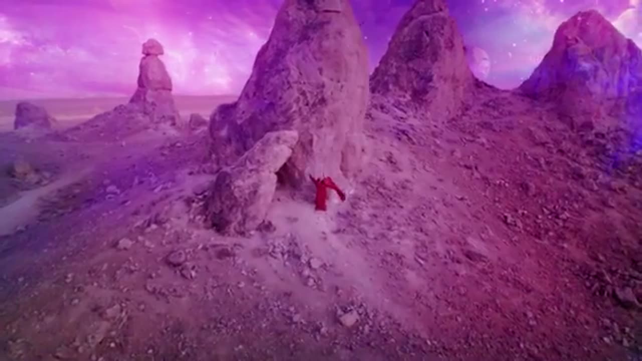 Rihana _ the making of sladghammre _ (music video)