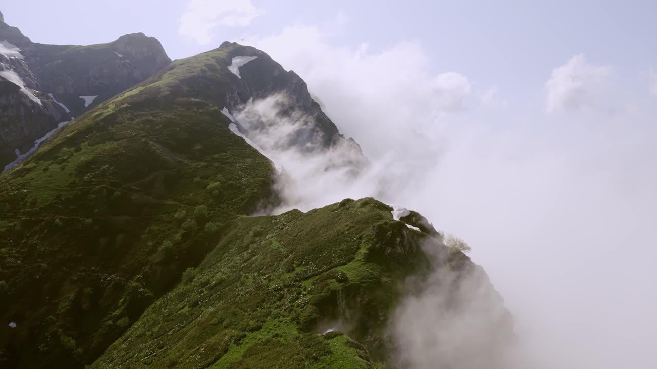 Beautiful mountain view// Nature view