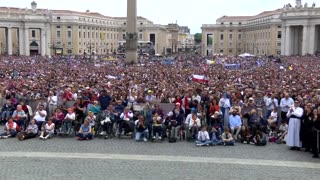 Pope Leo XIV appeals for 'no more war' in first Sunday message