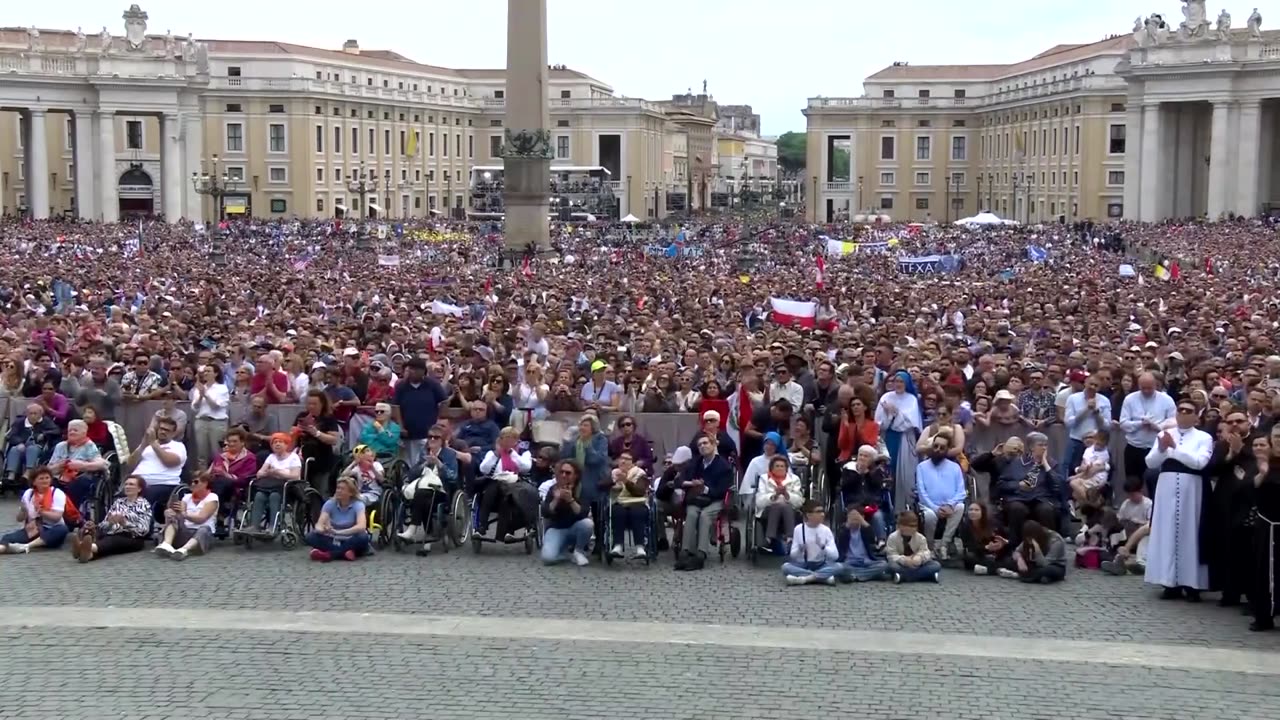 Pope Leo XIV appeals for 'no more war' in first Sunday message