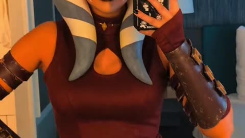 He won't know what hit him 🫢 #ahsokatanocosplay #ahsokatano #ahsoka #cosplay #starwarscosplay #cospl