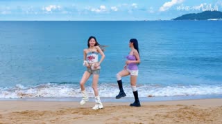 Attractive Blue Shorts Fiery Hip Hop Dance | Daily Beauty EP 1159