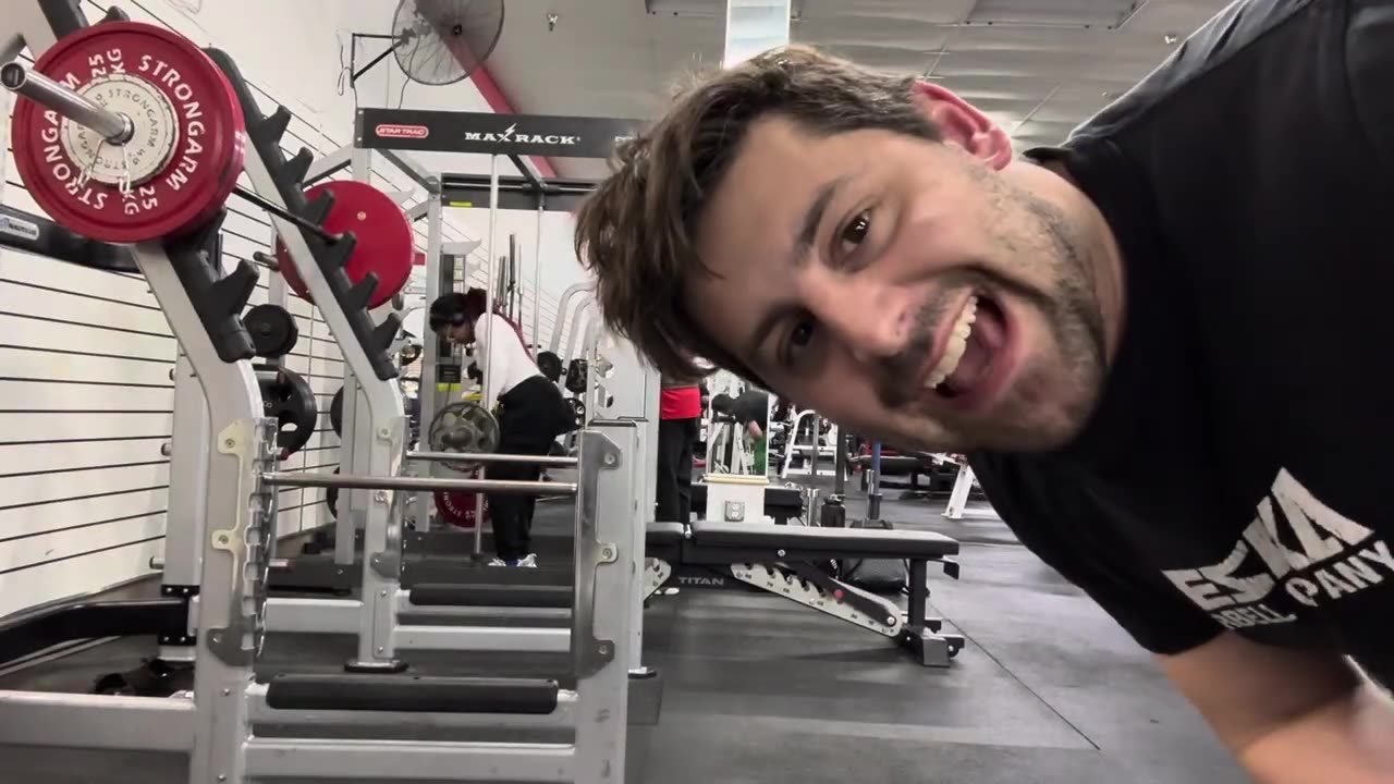 BACK SQUATS 130KG/286LBs for 4 Reps