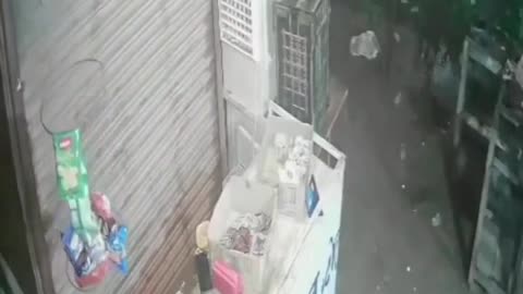 🤯🧠 This Person Was SO Invested, They Had to Think Hard Before Leaving! | FunFM