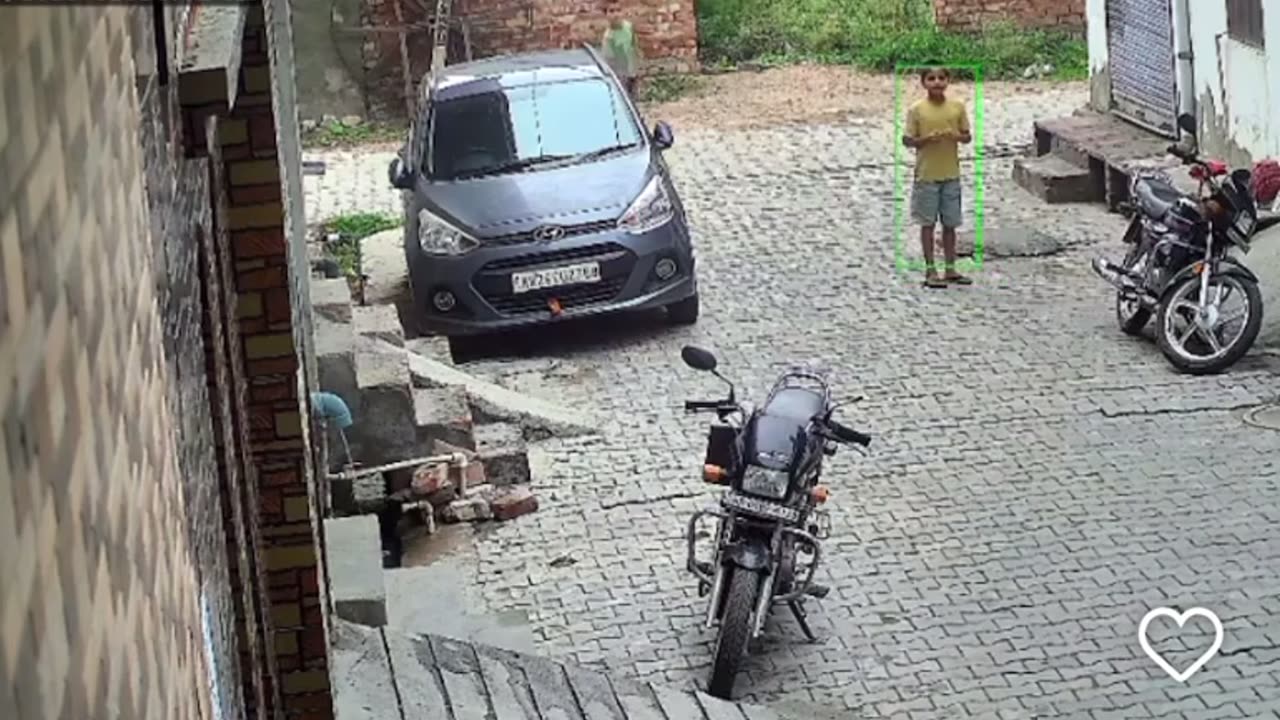 😲🏆 The First Kid's Clutch Move Will Shock You! | FunFM