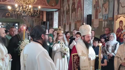 Ereticul Ecumenist Damaschin Dorneanul PERPETUEAZĂ INOVAŢIA EREZIE: "cununile" metalice la "nuntă"