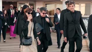 Iran's Jafar Panahi wins Cannes top award