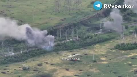 Ukrainian M113 APC Ran Over a Mine and the Crew Was Finished by Drops and Artillery