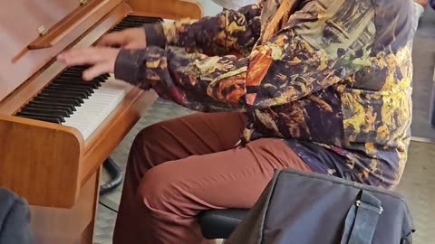 Muzyczny Tramwaj Probaltici [Short]