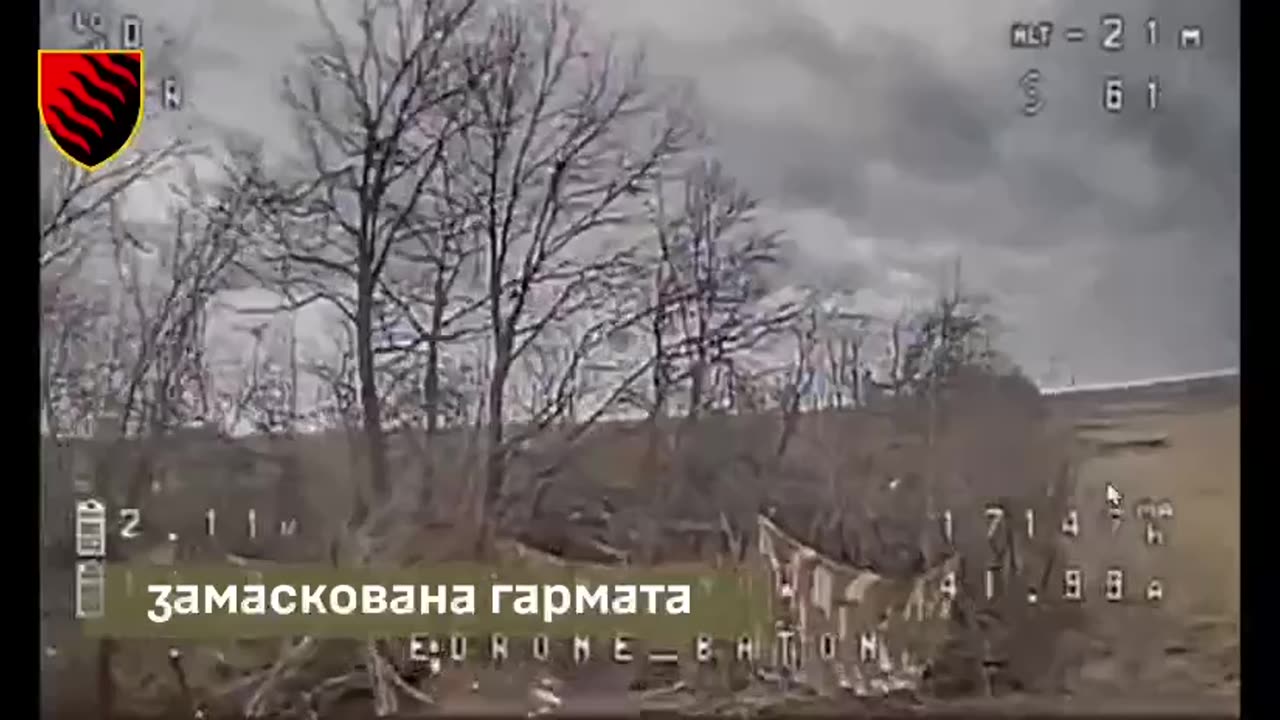 🔥💥 In the Pokrovsk direction, the Russians failed to camouflage the howitzer.