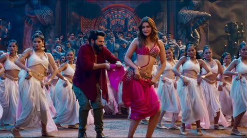 8K Remastered - Thumkeshwari _ Kriti Sanon_ Varun Dhawan _ Bhediya