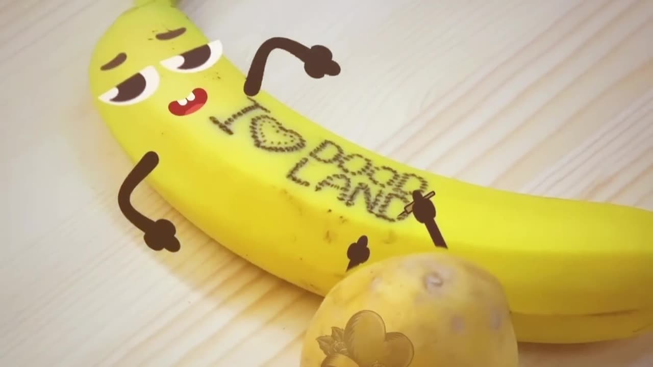 Emergency X-Ray! What's Hiding Inside the Apple? 🍎