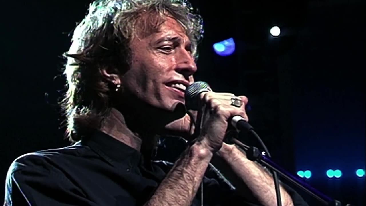 Juliet (Robin Gibb song) - Bee Gees (live)