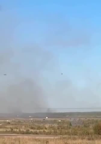 Pokrovsk — Swarm of Russian Drones Hunts Ukrainian Infantry and Vehicles Trying to Flee the City
