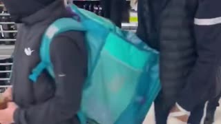 Thieves stealing booze