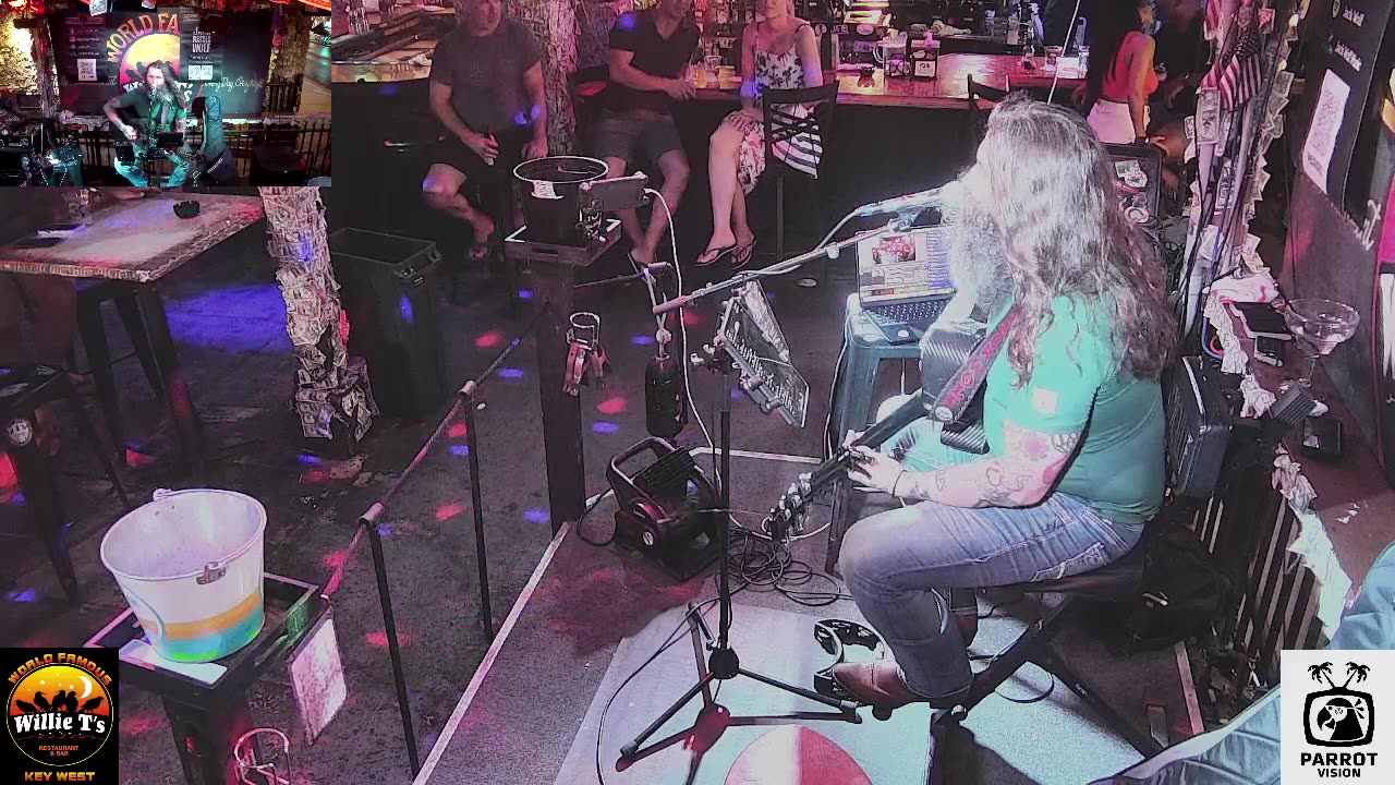 LIVE Music Everyday!