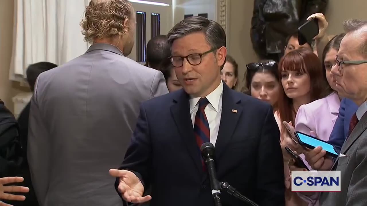 'That's a lie!' Mike Johnson shouted down by lawmakers after Padilla remarks