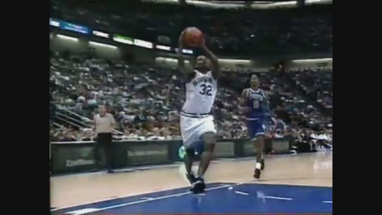 Jamal Mashburn 31 Points 5 Ast Vs. Timberwolves, 1994-95.