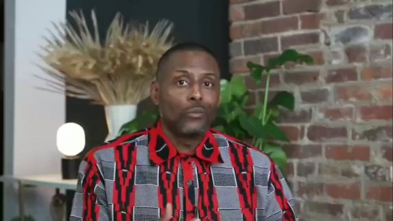 Blacks Be Wakin Up to the Hitler Truth.