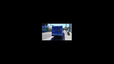 Santa Monica Big Blue Bus 2017 Gillig BRT 1723