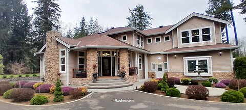 Reign-In THIS Fall City Masterpiece of Elegance, Privacy AND Home 🏰