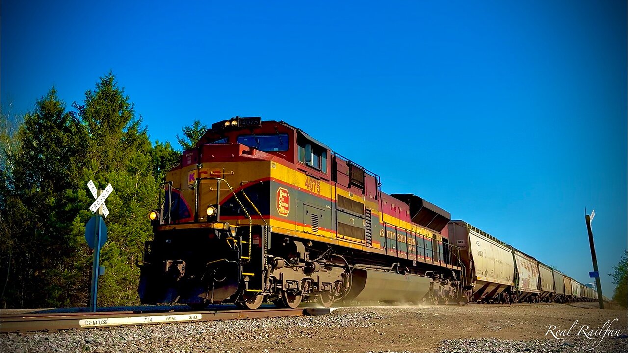 KCSM 4075 Looking Sharp and BNSF 6011 Says “Hello” - Hinckley Subdivision