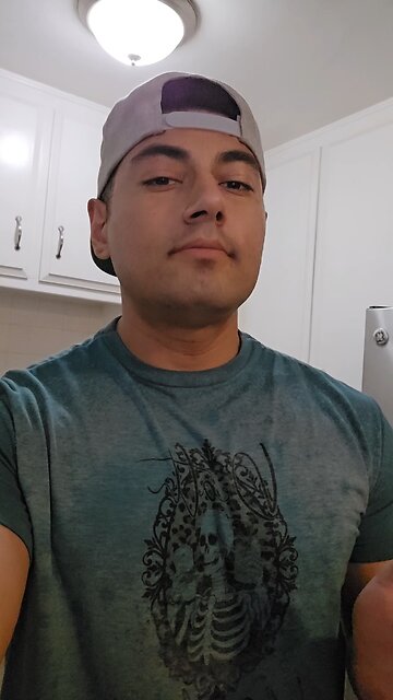 Pizza Delivery #dominos #pizzalover #cheesepizza #stuffedcrust #pizzahut #buffalosauce