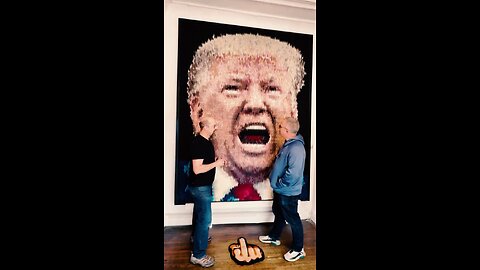 A Trump Made Of 10,000 Fingers by #portwashington #longisland #longislandny #viral #entertainment