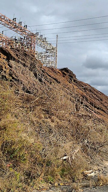 PT.2 OF POWER STATION ON TOP OF A MELTED STRUCTURE!!!✌️