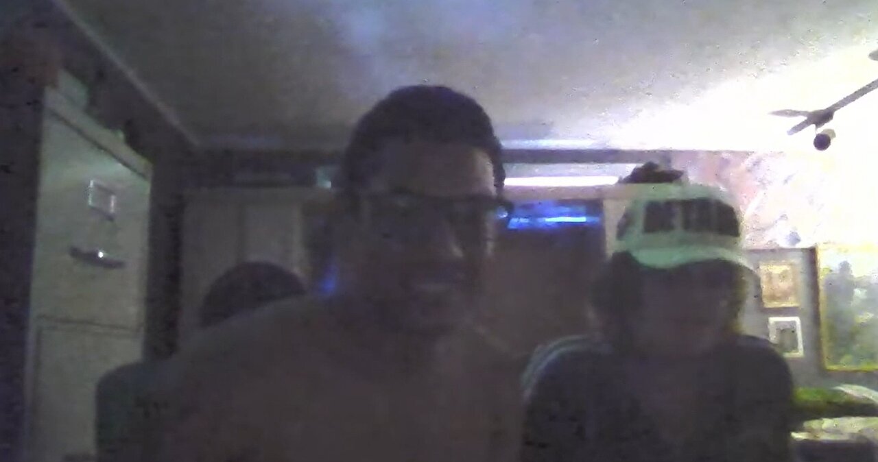 IP2 Stories - Zoe Says Anon Fucked Her For 7 Hours! Two Love Birds