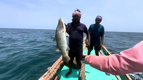 Great🤩 The Tenth Day We Stayed In The Deep Sea And Caught A Lot Of Big Fishes
