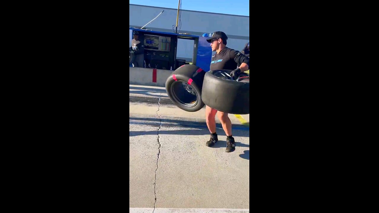 make the tires look light! #shorts