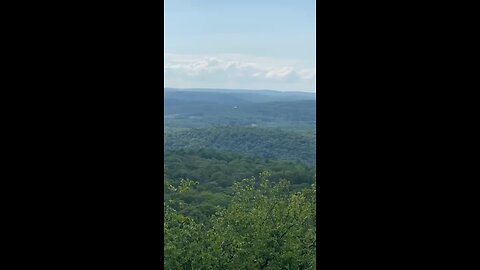 UFO caught on camera 😱🛸