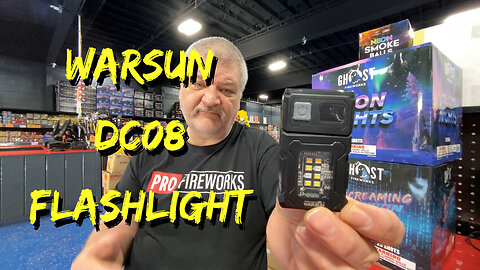 WARSUN DC08 Flashlight
